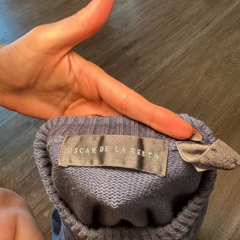 💎 OSCAR DE LA RENTA Ribbed Designer Sweater - Picture 4 of 5